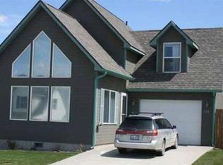 208 N Hauser Ave, Colfax, WA 99111