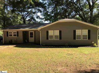 102 Oak St, Greer, SC 29651