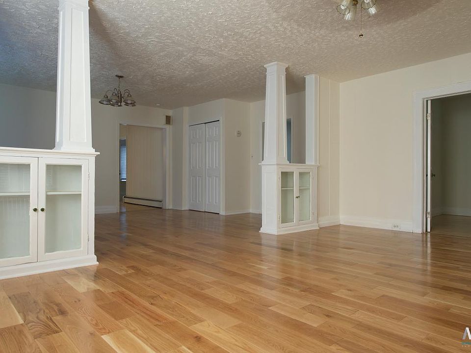 Dining Room to Living Room