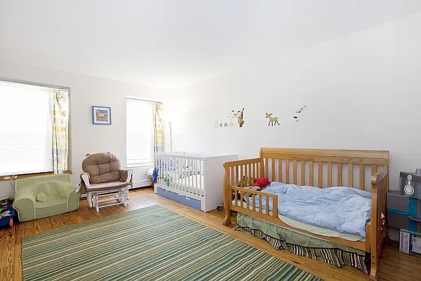 Rented by Bold New York | media 9