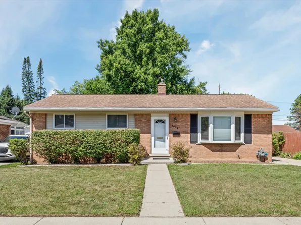 1024 Georgina Dr, Ypsilanti, MI 48198
