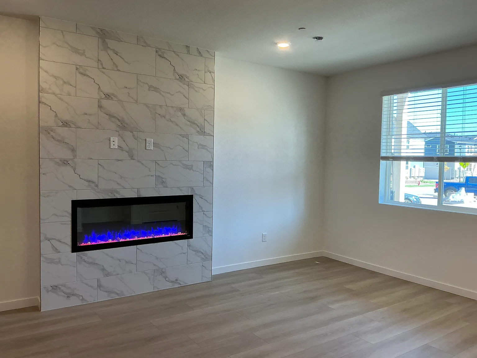 3 bed, 2031 sqft, $2,795 — Photo 3