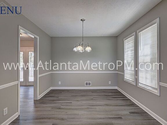 5th image of 3402 Birchwood Trl