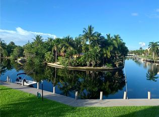 3010 NE 16th Ave APT 203, Oakland Park, FL 33334