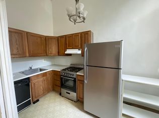 2037 Delancey St #2F, Philadelphia, PA 19103