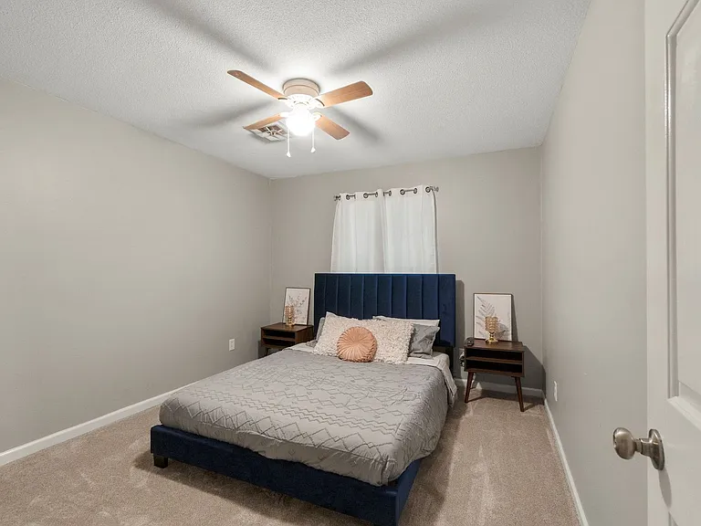 1207 Timbers Ln — Photo 19