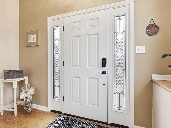 4th image of 192 Galley Rd