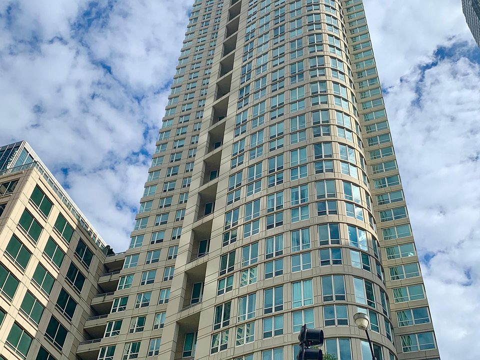 1st image of 345 N Lasalle Blvd #1806