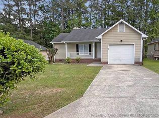 2870 Copenhagen Dr, Fayetteville, NC 28301