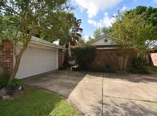 14211 Barrone Dr, Cypress, TX 77429