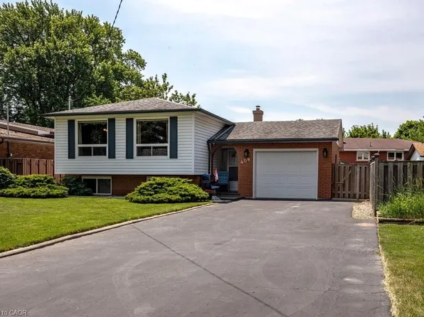 409 Mohawk Rd W, Hamilton, ON L9C 1W5