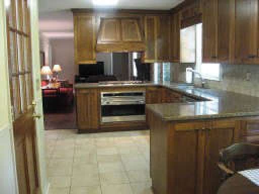 2nd image of 2636 Whiteleigh Dr NE