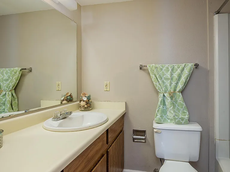 17003 E Tennessee Dr #104 — Photo 15