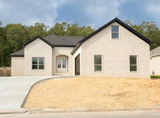 9041 Wooddale Dr, Sherwood, AR 72120