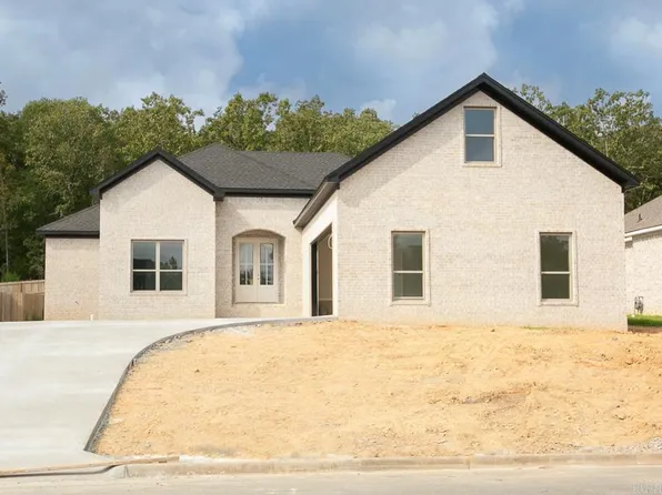 9041 Wooddale Dr, Sherwood, AR 72120