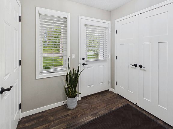 4th image of 25482 Twinleaf Cir