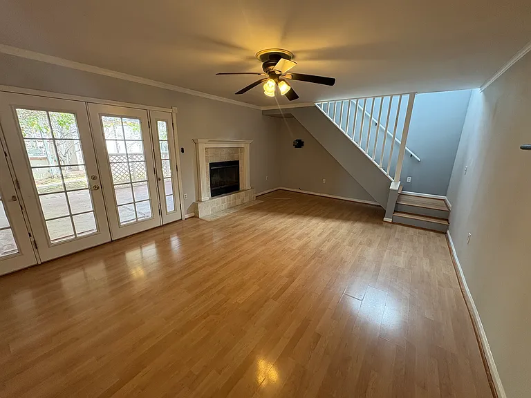 606 Spruce St — Photo 24