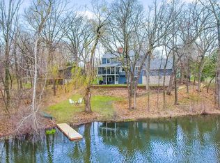 1350 Ranier Ln N, Plymouth, MN 55447