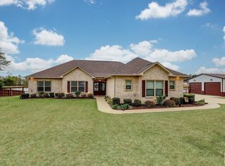 8 Lewis Ln, Texarkana, TX 75501