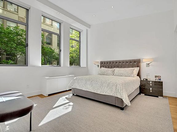 5th image of 252 7th Ave APT 3C