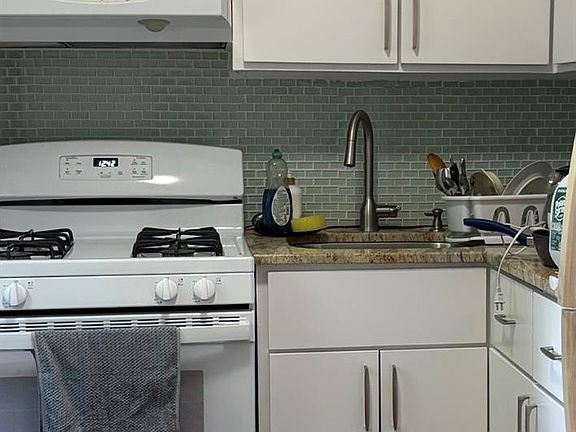 5th image of 193 S Buckhout Street #193
