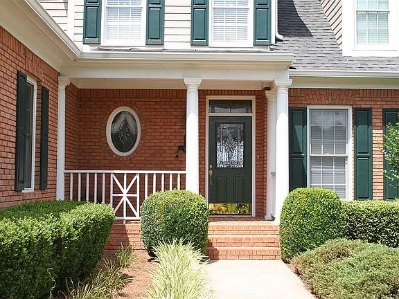 3rd image of 5002 Hickory Hills Dr