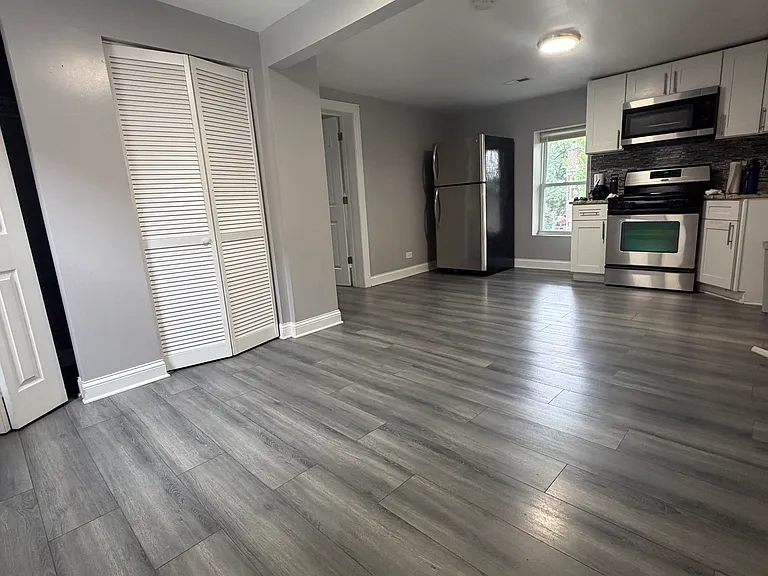 1400 N Lawndale Ave #2 — Photo 14