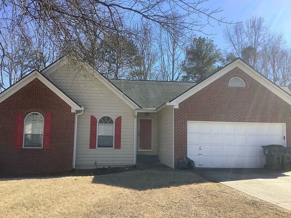 1st image of 635 Clearwater Pl