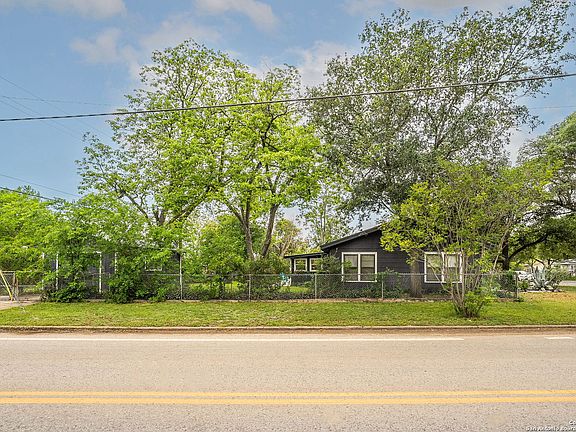 4th image of 278 GAYLE AVE