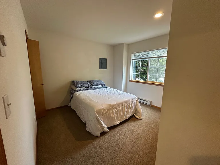 BH T 3340 — Photo 46