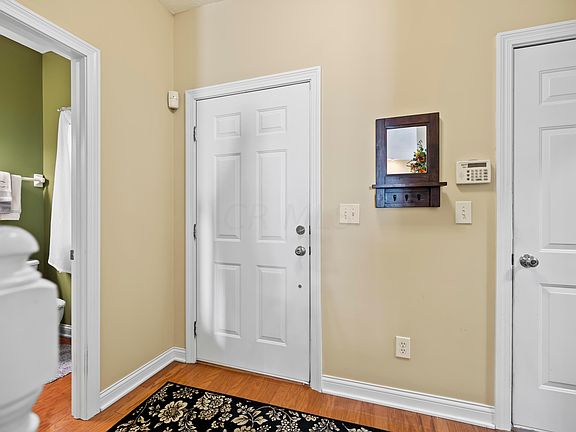 3rd image of 5876 Darby Hill Ln #13