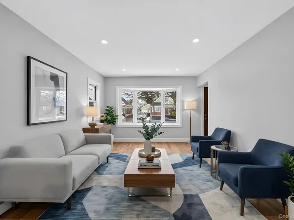 9911 205th Place, Hollis, NY 11423