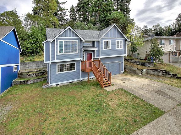 2nd image of 8207 S Alaska St
