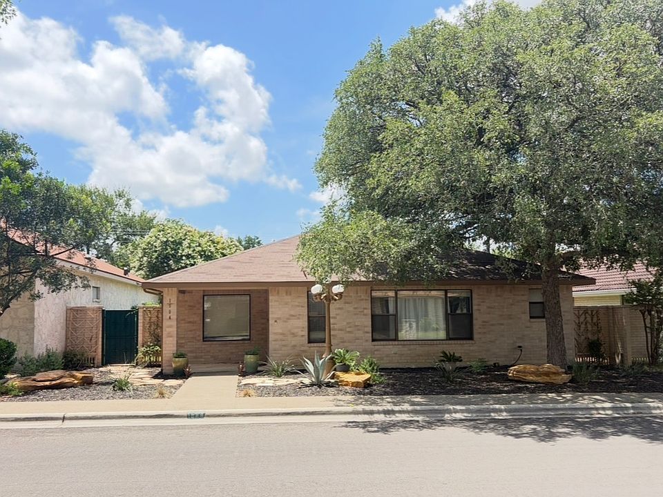 1st image of 1504 Circle Oak Dr