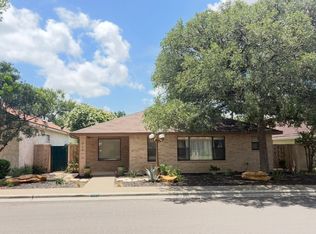 1504 Circle Oak Dr, Schertz, TX 78154