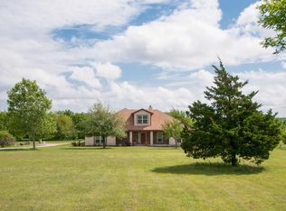 245 S Oak Branch Rd, Waxahachie, TX 75167