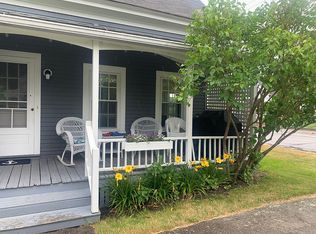 42 Western Ave, Kennebunk, ME 04043
