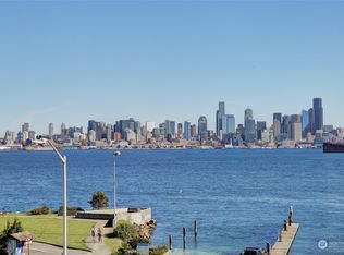 1221 Harbor Ave SW APT 303, Seattle, WA 98116