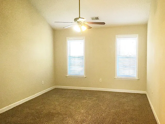 4304 Southern Oak Dr — Photo 10