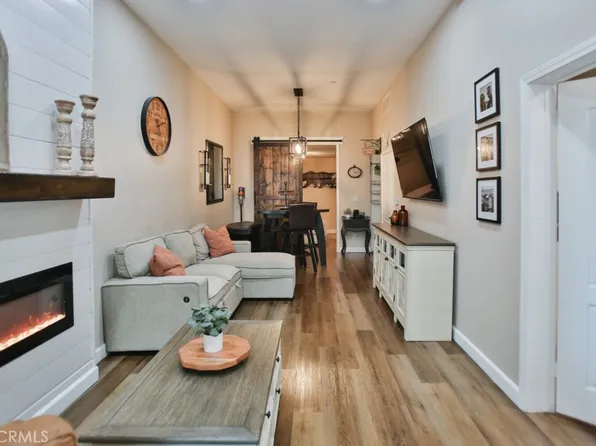 17168 Newhope St APT 111, Fountain Valley, CA 92708