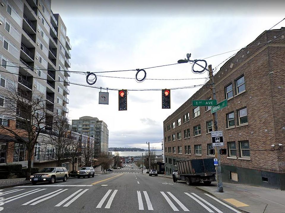 2nd image of 2905 1st Ave #4267c113f