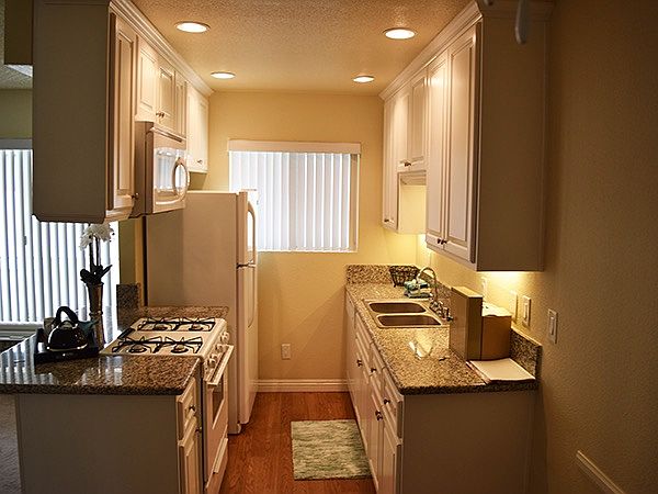 1st image of 14049 Coteau Dr APT 05