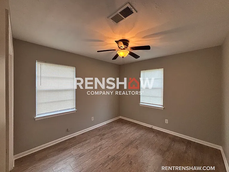 1488 Abernathy Rd — Photo 16