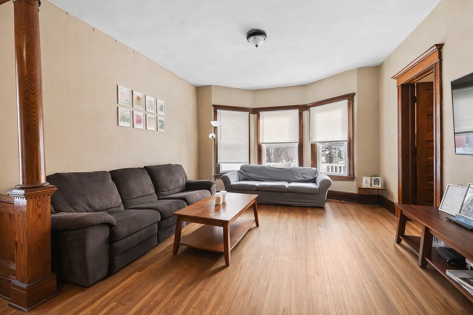 5 bed, 1500 sqft, $2,000 — Photo 1