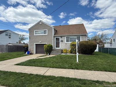 16 Layton Street, Freeport, NY, 11520