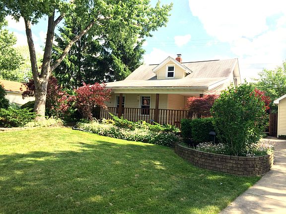 3rd image of 6715 Laverne Ave