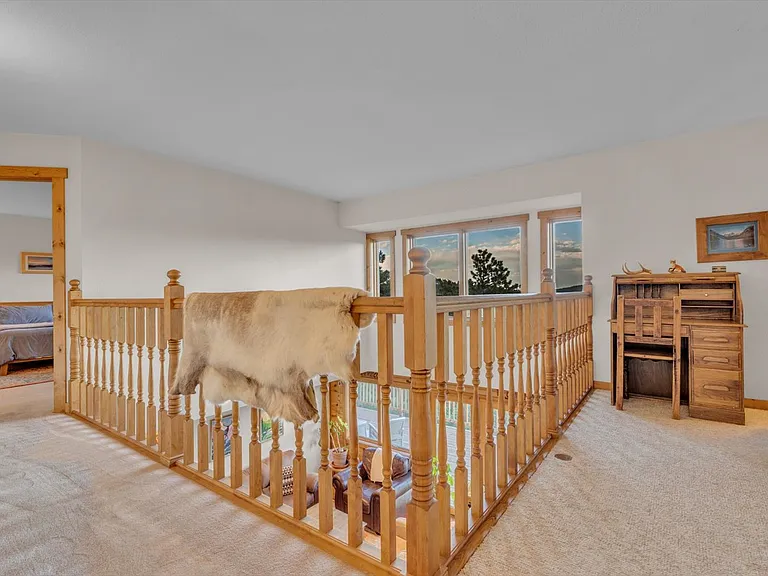 90 Shady Hollow Rd — Photo 17