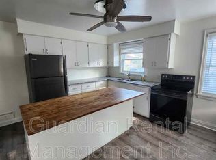 247 Otto St, Thunder Bay, ON P7A2T4