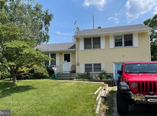 86 Winding Way, Gibbsboro, NJ 08026