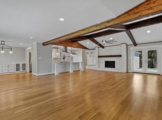 5629 Meadowcreek Dr, Dallas, TX 75248